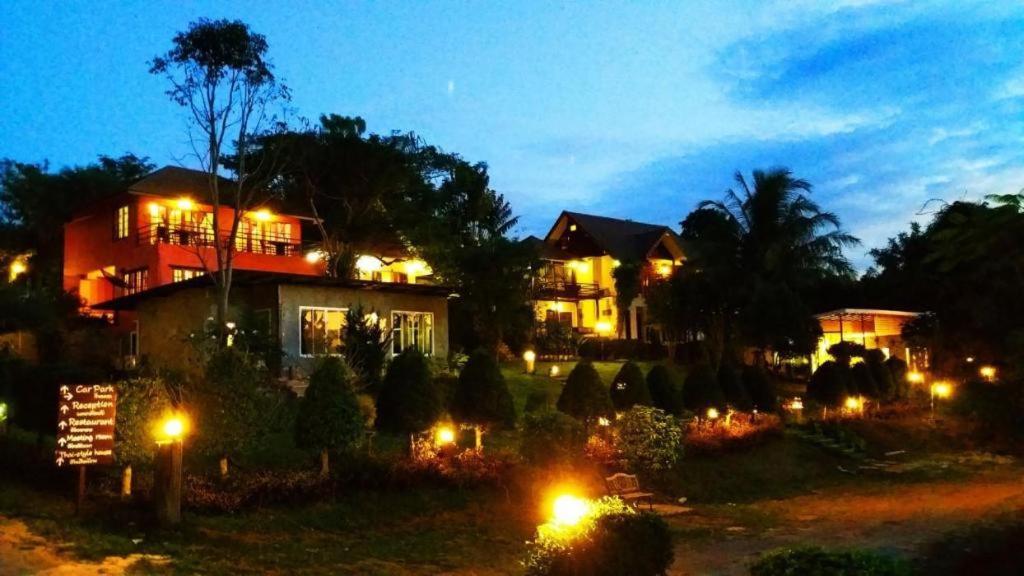 Kirirath Resort Vangkata Kültér fotó